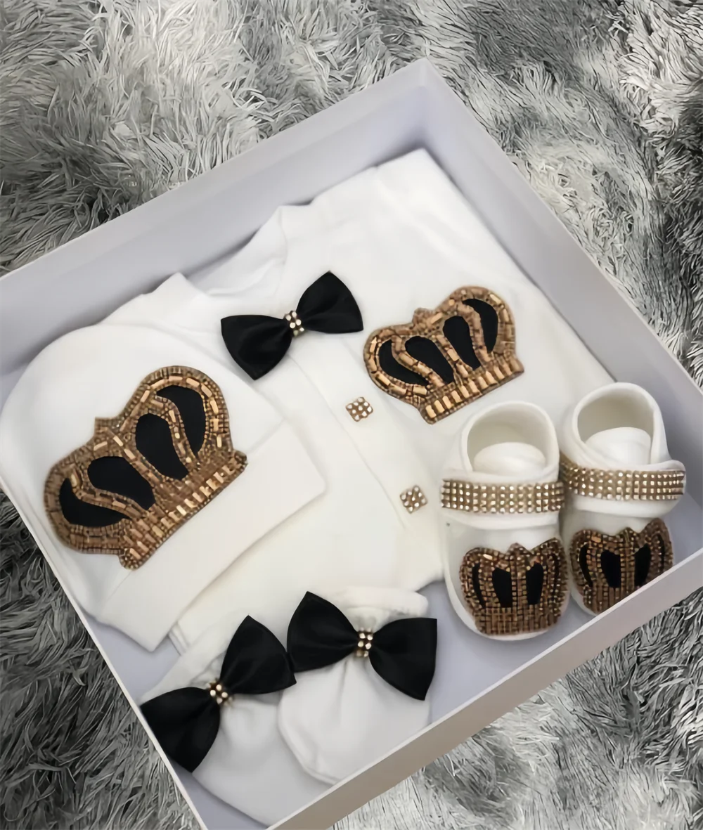 Jewelry Crown 4-Piece Layette with Romper, Cap, Mittens, and Shoes